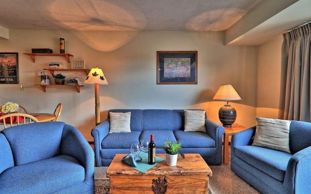 photo 4 of Mg 3c12 - Great Location! Hot Tub/Sauna/Gym/Pool. Yay!