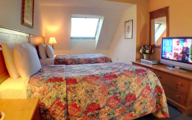 photo 3 of Mg 3c13 - Mt. Green Resort 2br/2ba: Steps To Killington