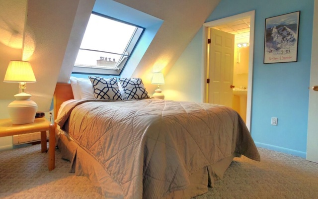 photo 4 of Mg 3e01 - Mt Green 2br/2ba Suite: Awesome Ski Getaway!
