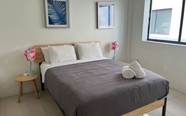 photo 3 of Miami Suite 201