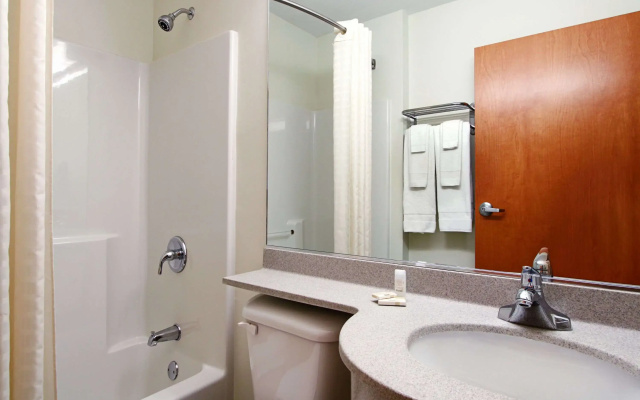 photo 5 of Microtel Inn & Suites by Wyndham Bridgeport