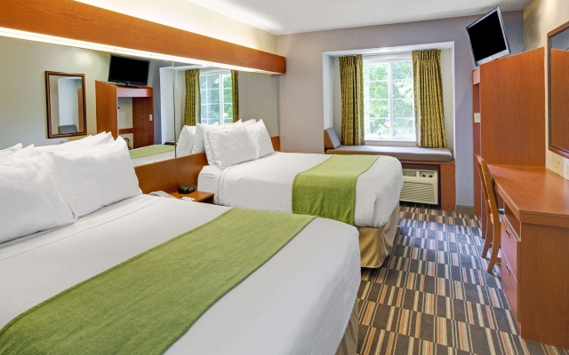 photo 4 of Microtel Inn & Suites by Wyndham Cherokee