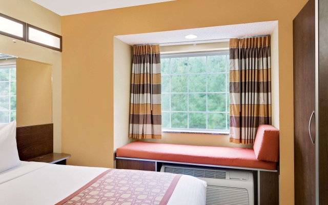 photo 3 of Microtel Inn & Suites by Wyndham Princeton