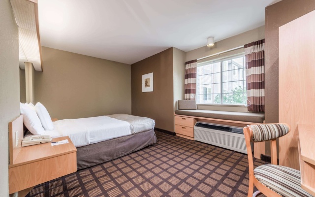 photo 5 of Microtel Inn & Suites by Wyndham West Chester