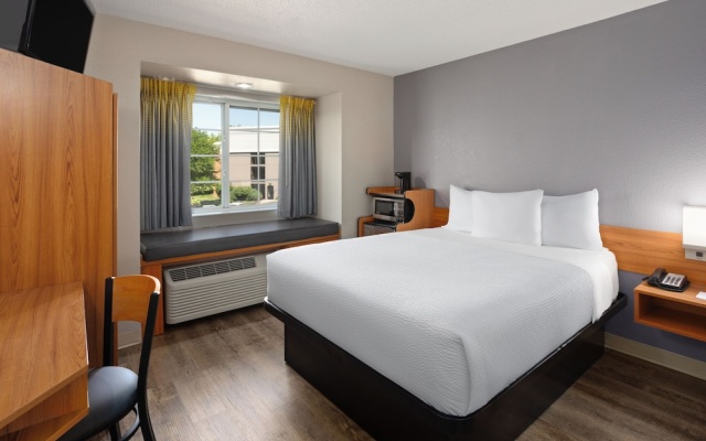 photo 2 of Microtel Inn & Suites By Wyndham Ann Arbor