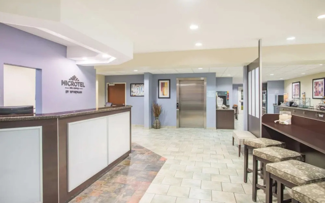 photo 2 of Microtel Inn And Suites Geneva