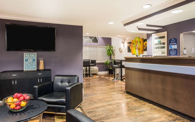 photo 2 of Microtel Inn & Suites by Wyndham Chattanooga/Near Hamilton P