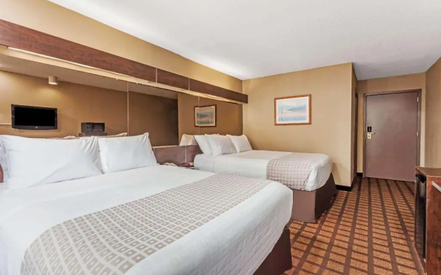 photo 4 of Microtel Inn & Suites By Wyndham Lexington