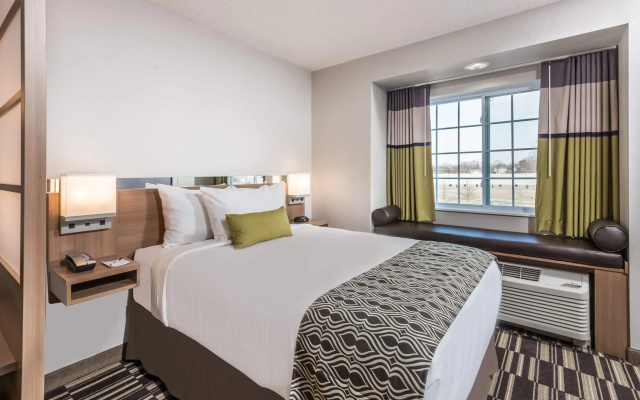 photo 4 of Microtel Inn & Suites By Wyndham Beaver Falls