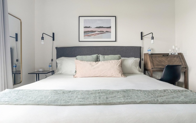 photo 2 of Mid Main Lofts #6106 | Hip & stylish modern 1BR loft | Midtown