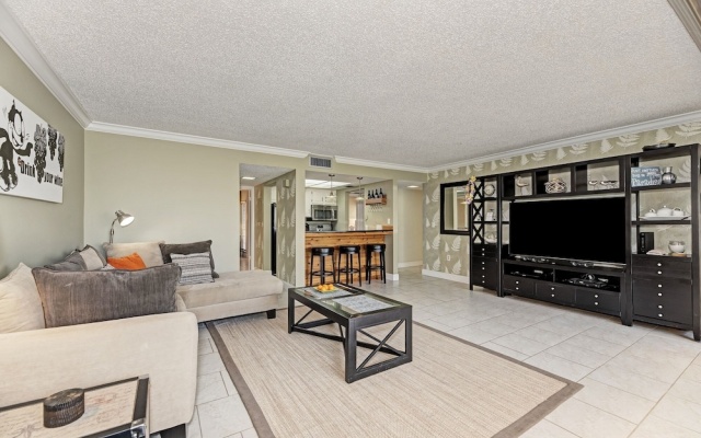 photo 2 of Midnight Cove Ii 322f - Serene Bayside ! 2 Bedroom Condo