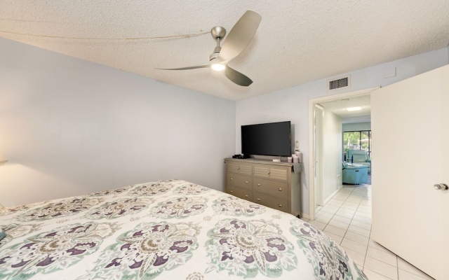 photo 5 of Midnight Cove Ii 514f - Fantastic Siesta Key Rental! 2 Bedroom Condo