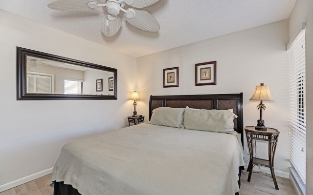 photo 2 of Midnight Cove Ii 831f - Beautiful Vacation Rental! 2 Bedroom Condo
