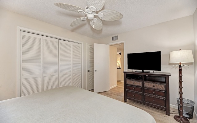 photo 4 of Midnight Cove Ii 831f - Beautiful Vacation Rental! 2 Bedroom Condo