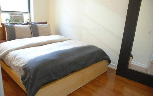 photo 5 of Midtown East 1 Bedroom DR08