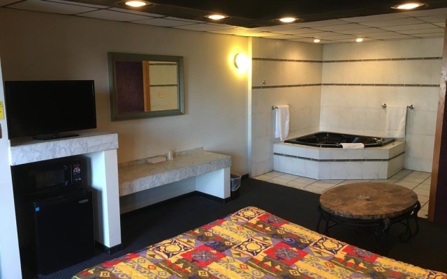 photo 4 of Midway Inn & Suites
