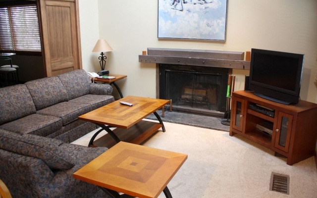 photo 5 of Mill Run 12 By Peak Property Management