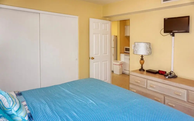 photo 5 of Misty Isles Redington Beachfront Suites 5 and 6