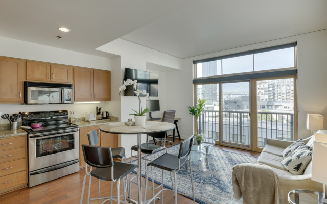 photo 4 of Modern 1BR Apartment - Downtown Location