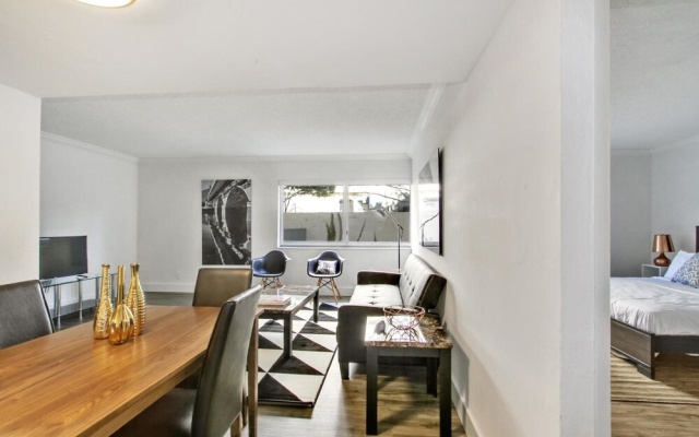 photo 5 of Modern 1BR in Coconut Grove by Sonder
