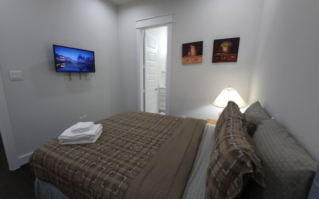 photo 5 of "modern 3bed Townhome. Near Nrg"