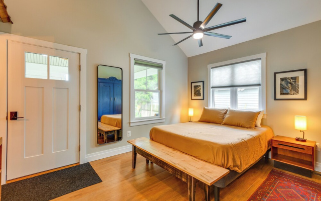 photo 3 of Modern Solomons Cottage Rental - Walk to Island!