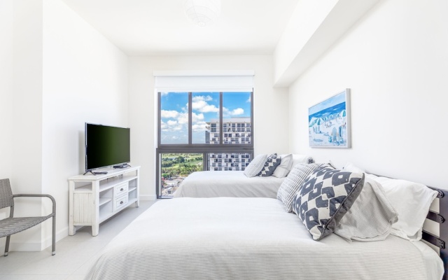 photo 2 of Modern Studio in Downtown Doral