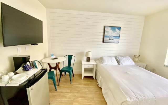 photo 4 of The Molloy - A Boutique Beach Resort