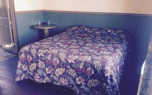 photo 4 of Monterey Motel