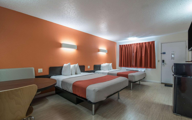 photo 4 of Motel 6 Albany, NY - Airport