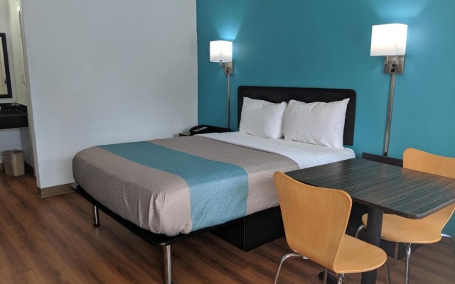 photo 3 of Motel 6 Chattanooga, TN - Airport