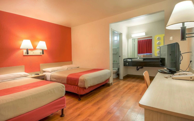 photo 3 of Motel 6 Chino, CA - Los Angeles Ontario