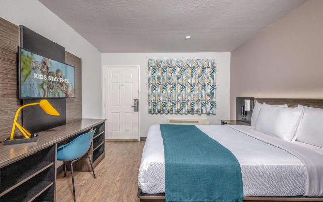 photo 5 of Motel 6 Euless, TX - Dallas