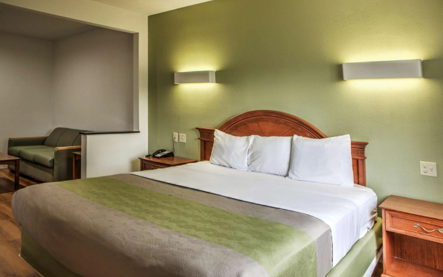 photo 4 of Motel 6 Dallas, TX - Northwest