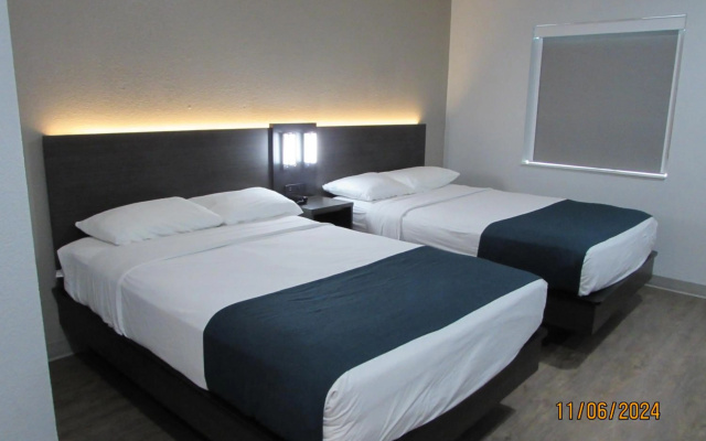 photo 4 of Motel 6 West Des Moines, IA