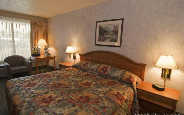 photo 5 of Americas Best Value Inn Edgewood