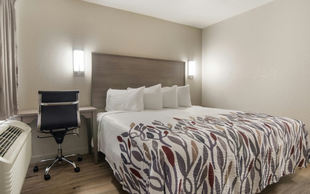 photo 4 of Red Roof Inn Fort Worth South
