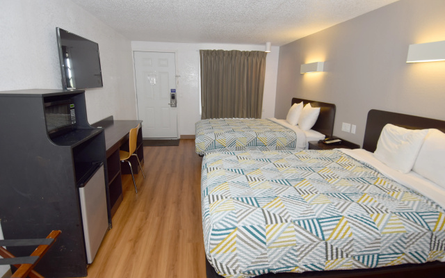 photo 4 of Motel 6 Hamburg, NY