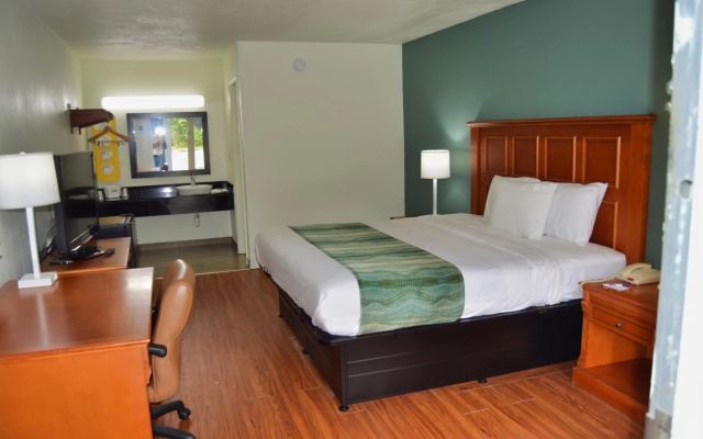 photo 5 of Days Inn by Wyndham Hardeeville Near Hilton Head