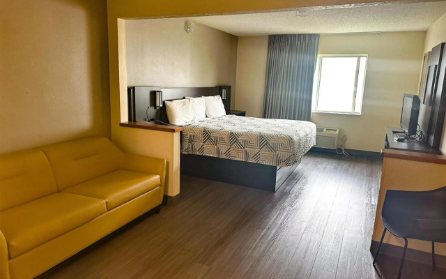 photo 4 of Motel 6 Anderson, IN - Indianapolis