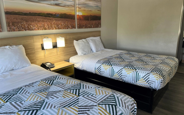 photo 4 of Days Inn by Wyndham Kansas City Northeast