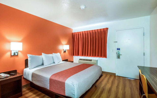 photo 3 of Motel 6 Youngtown, AZ - Phoenix - Sun City