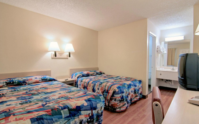 photo 4 of Motel 6 Tempe, AZ - Broadway - ASU
