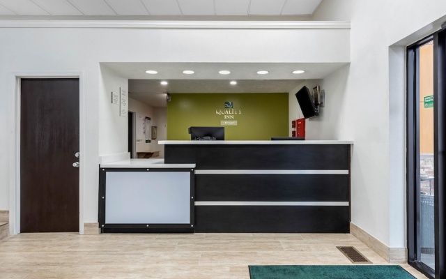photo 3 of Motel 6 Pittsburgh Airport