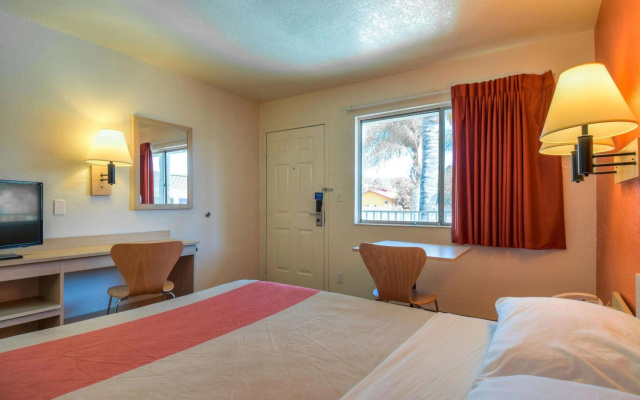 photo 5 of Motel 6 Riverside West - Jurupa Valley