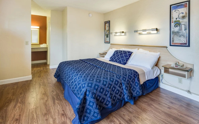 photo 4 of San Jose Airport Inn