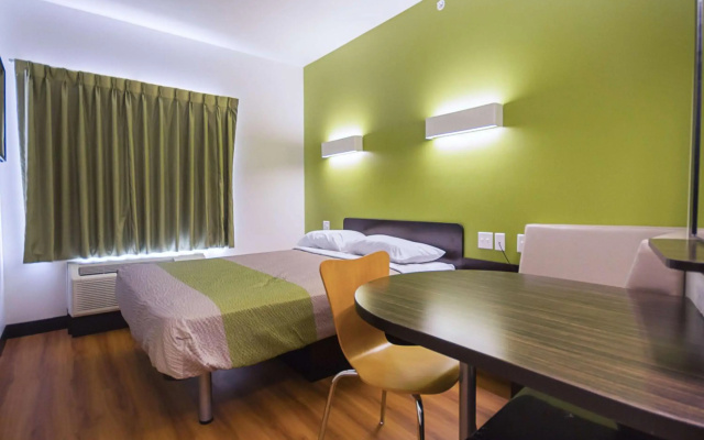 photo 5 of Days Inn by Wyndham South Bend/Notre Dame