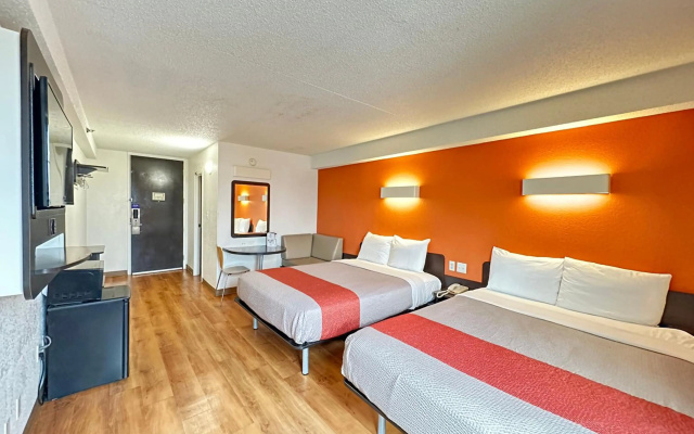 photo 4 of Motel 6 Springfield, VA - Washington DC Southwest