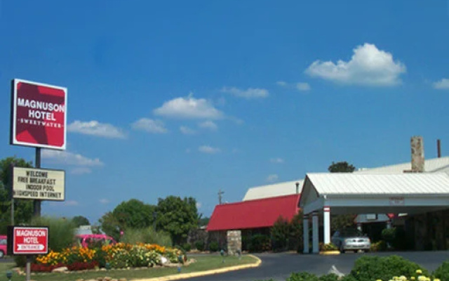 photo 2 of Motel 6 Sweetwater TN