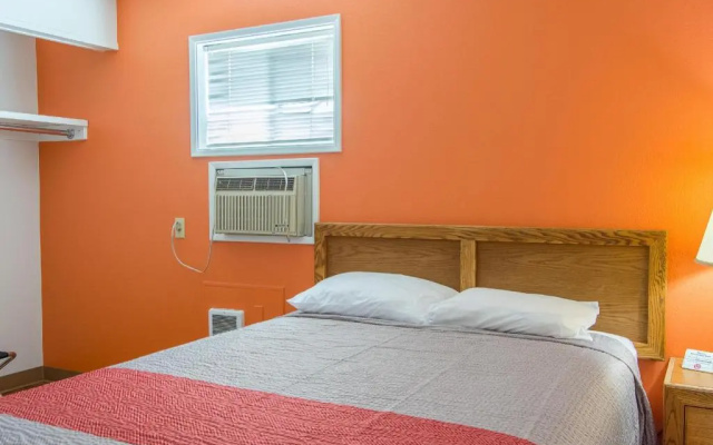 photo 3 of Motel 6 Troy